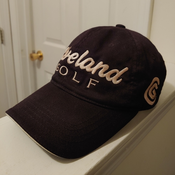 Cleveland Golf Men's stretchable Black Hat - Picture 4 of 8